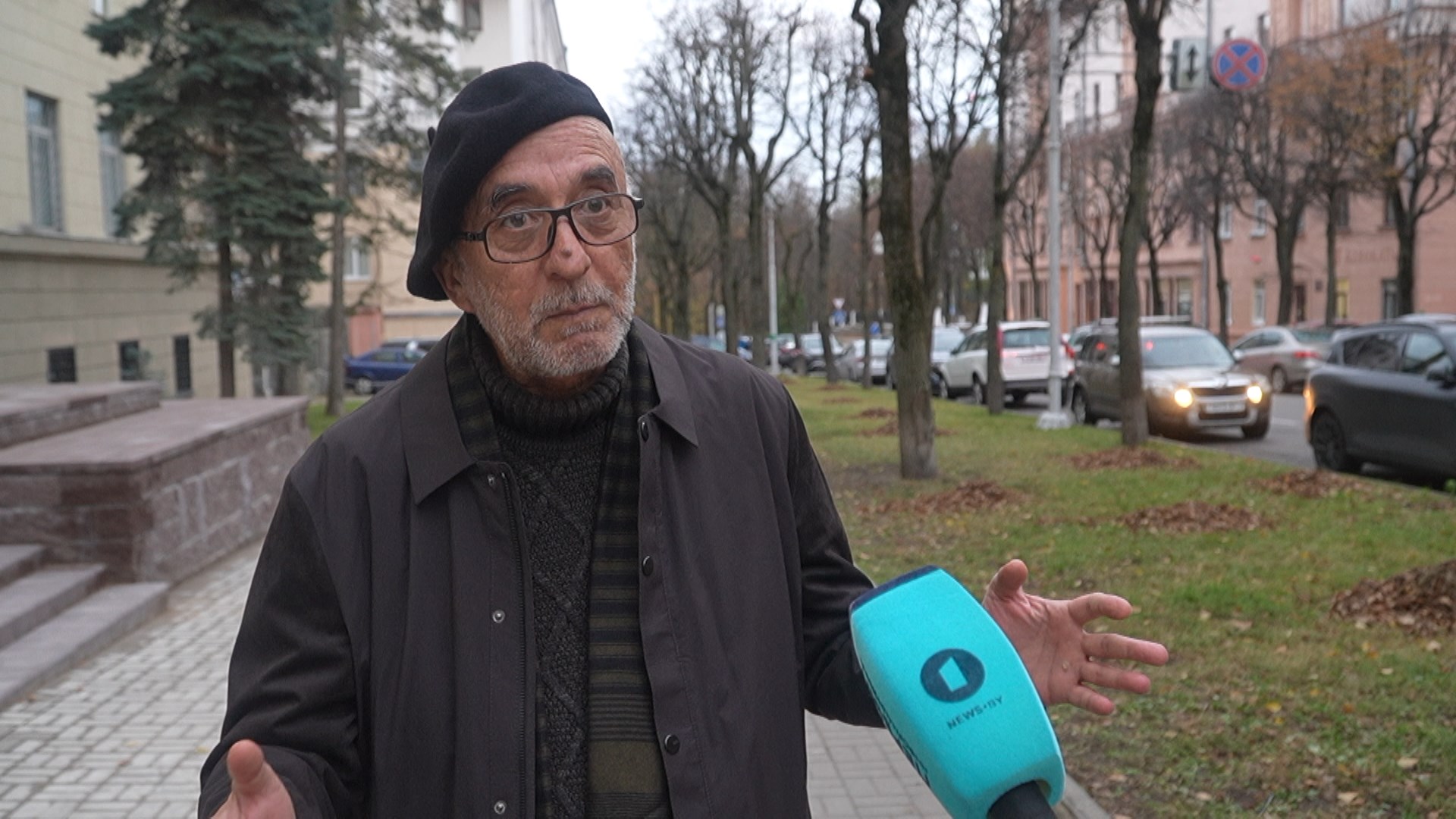 Сафар Хакдодов, председатель жюри ММКФ "Лістапад" Сафар Хакдодов, председатель жюри ММКФ "Лістапад"