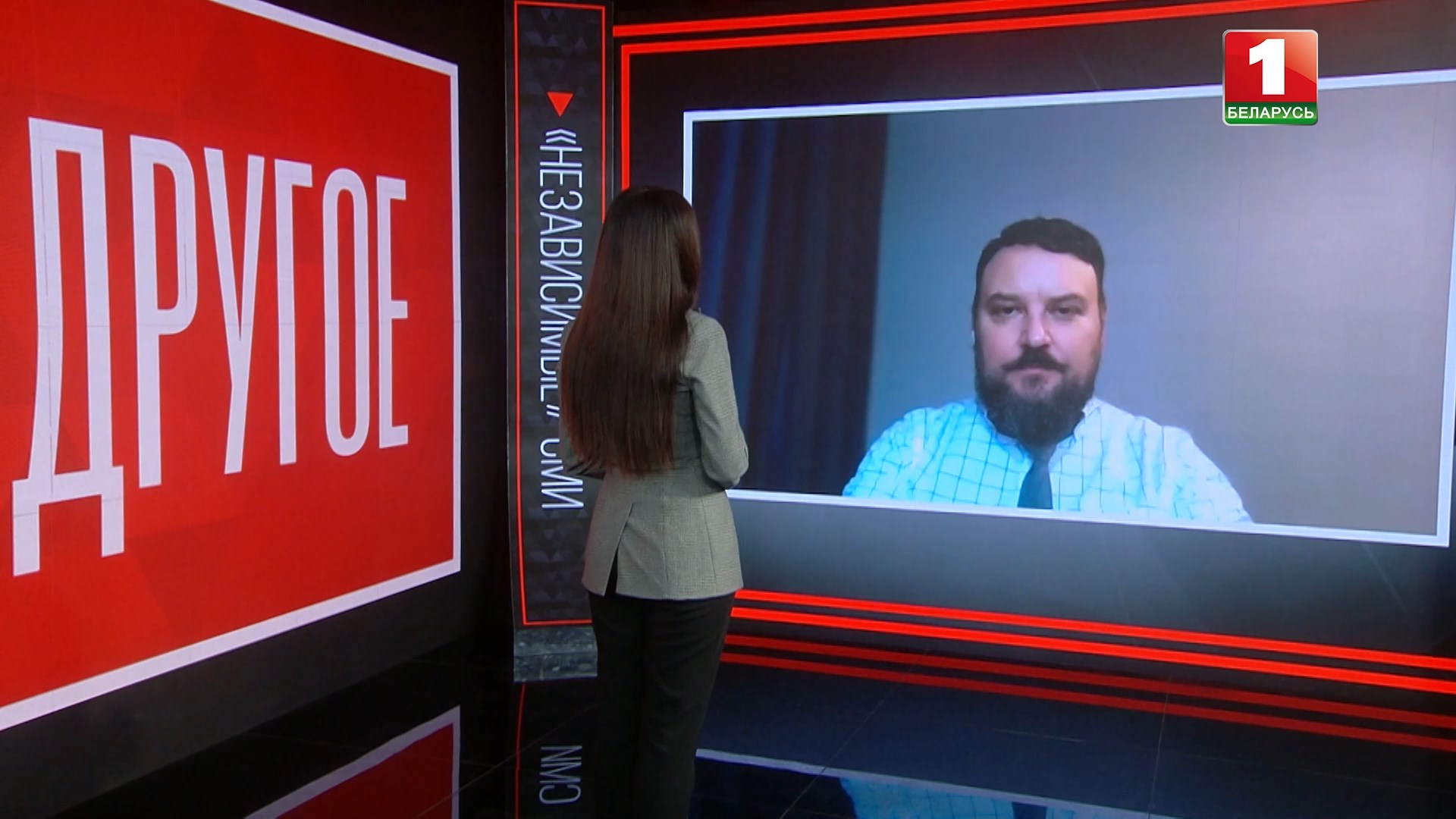 политолог, общественный деятель из США Виктор Бондаренко.