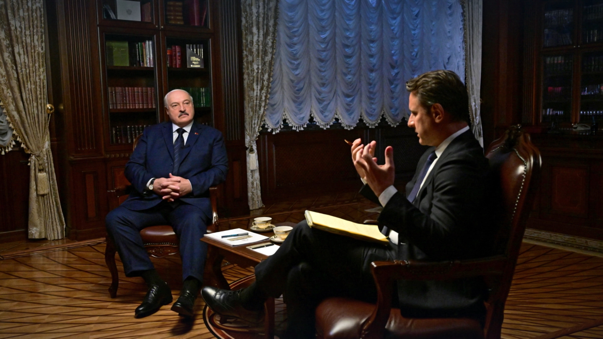 Александр Лукашенко и Саймон Шустер Александр Лукашенко и Саймон Шустер