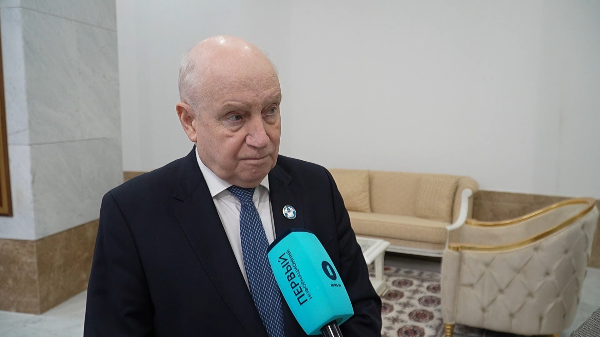 media img