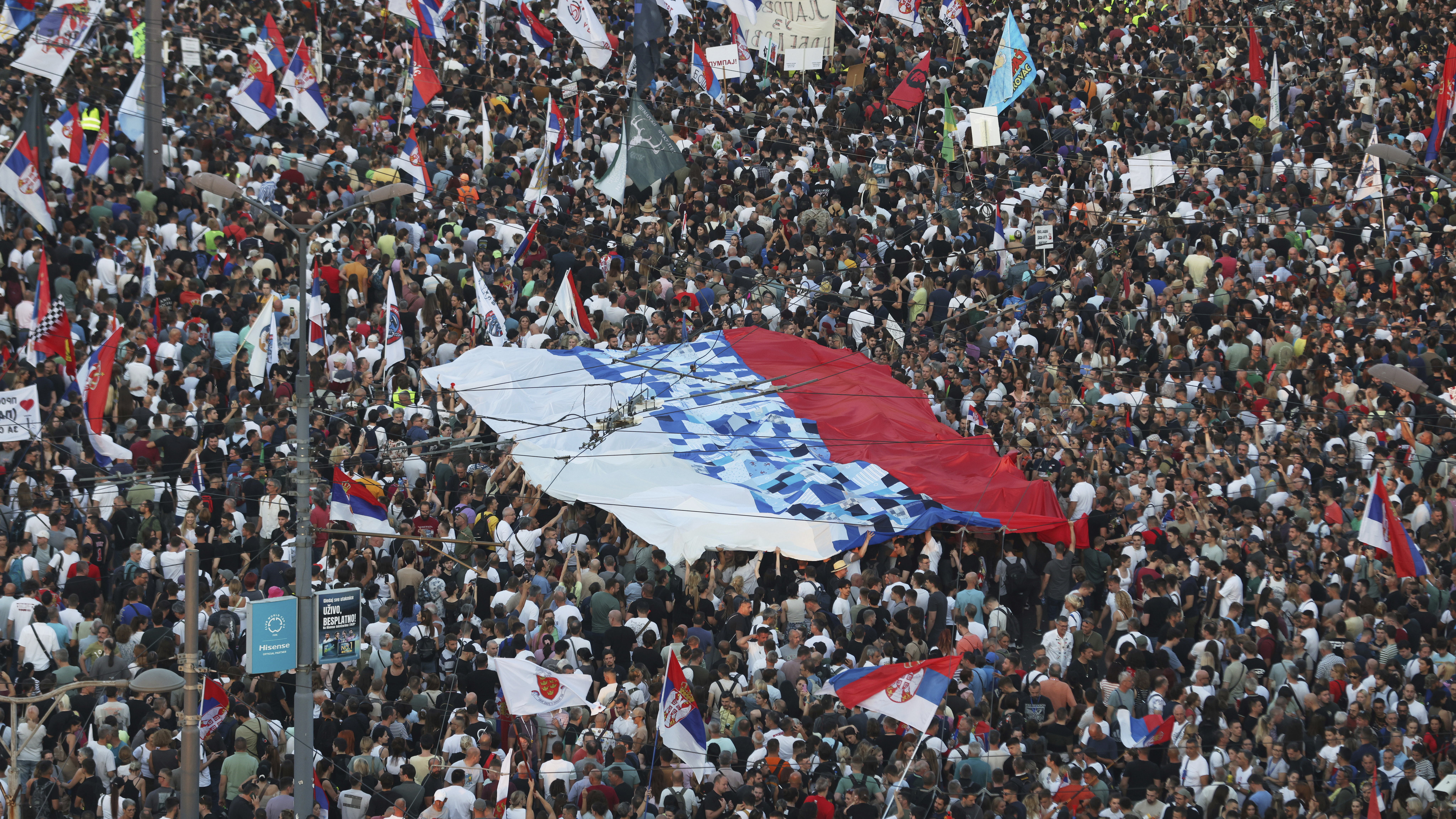 Протесты в Белграде
