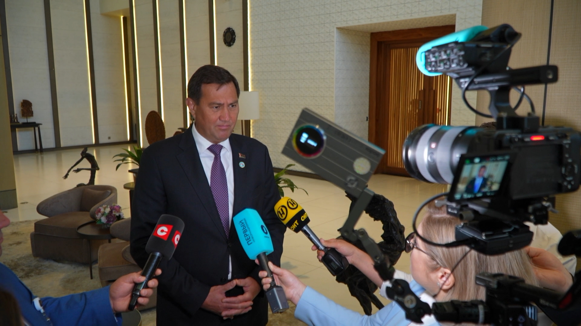media img