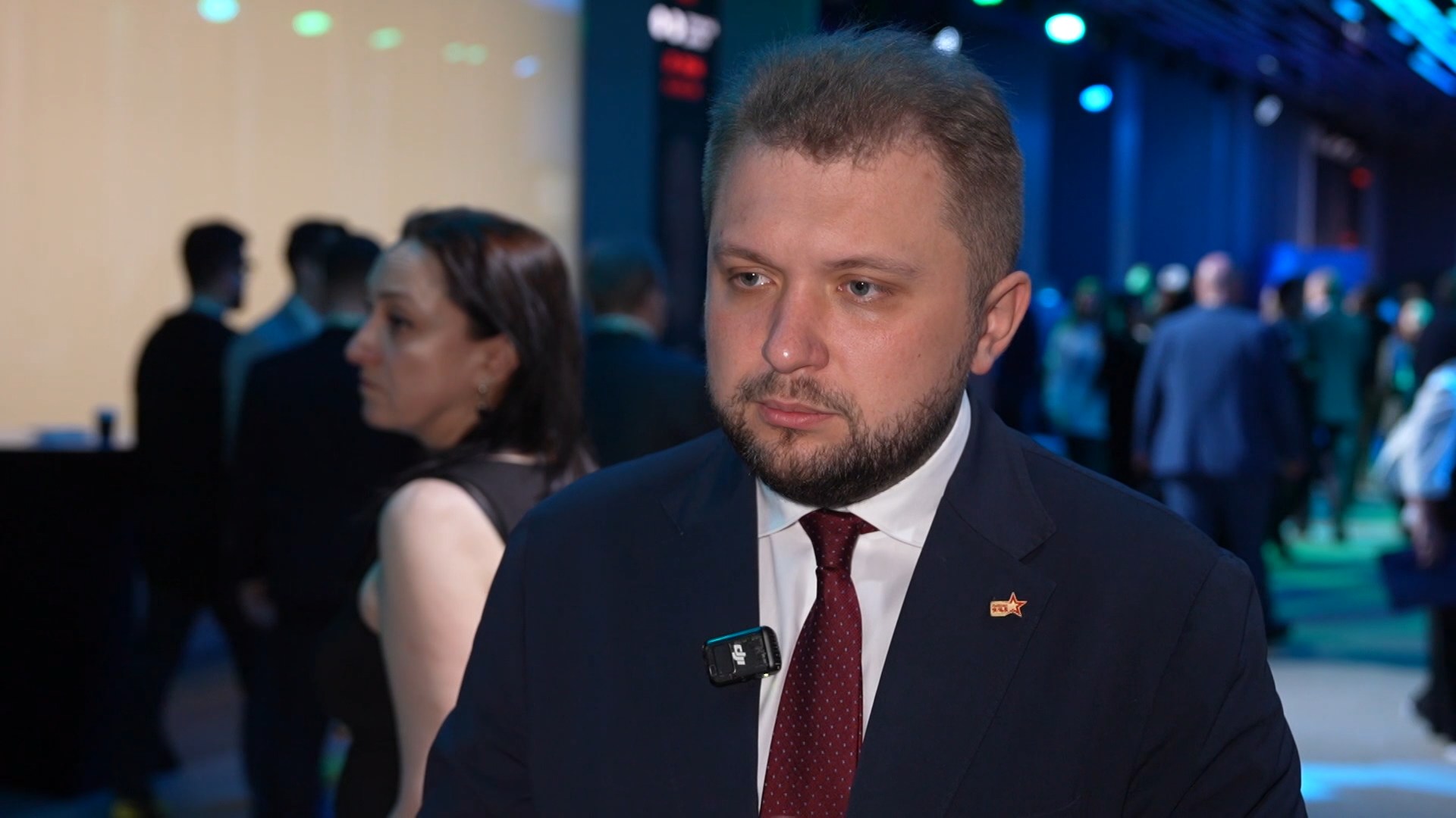 Борис Чернышов, вице-спикер Госдумы России, глава оргкомитета общественно-патриотического движения "Победа 9/45"