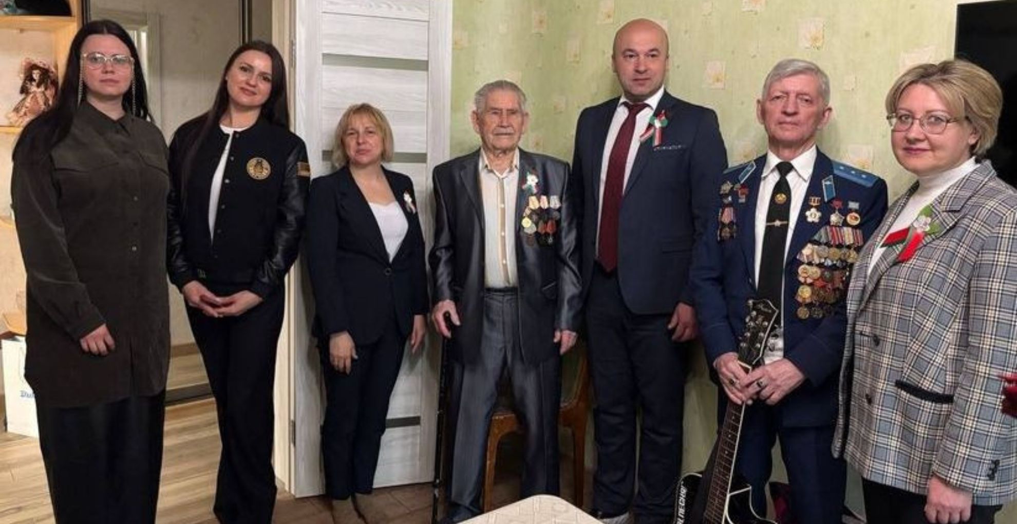 Совет Республики проводит акцию "С благодарностью ветеранам" Совет Республики проводит акцию "С благодарностью ветеранам"