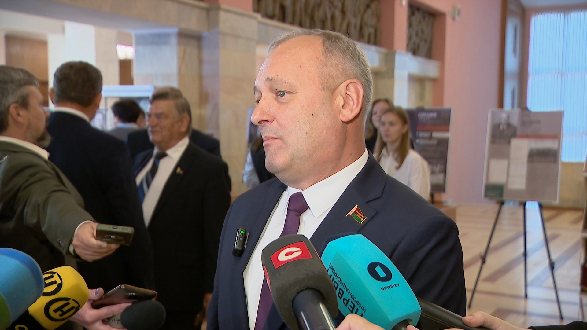 Владимир Колесникович Владимир Колесникович, депутат Палаты представителей Национального собрания Беларуси