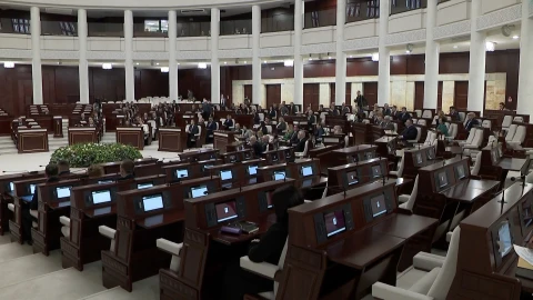 В повестке - 6 законопроектов: в Овальном зале прошло заседание депутатов Палаты представителей