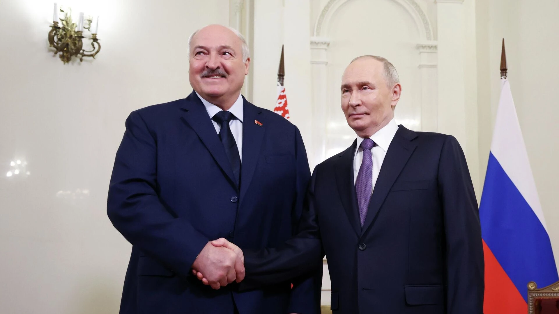 Александр Лукашенко и Владимир Путин