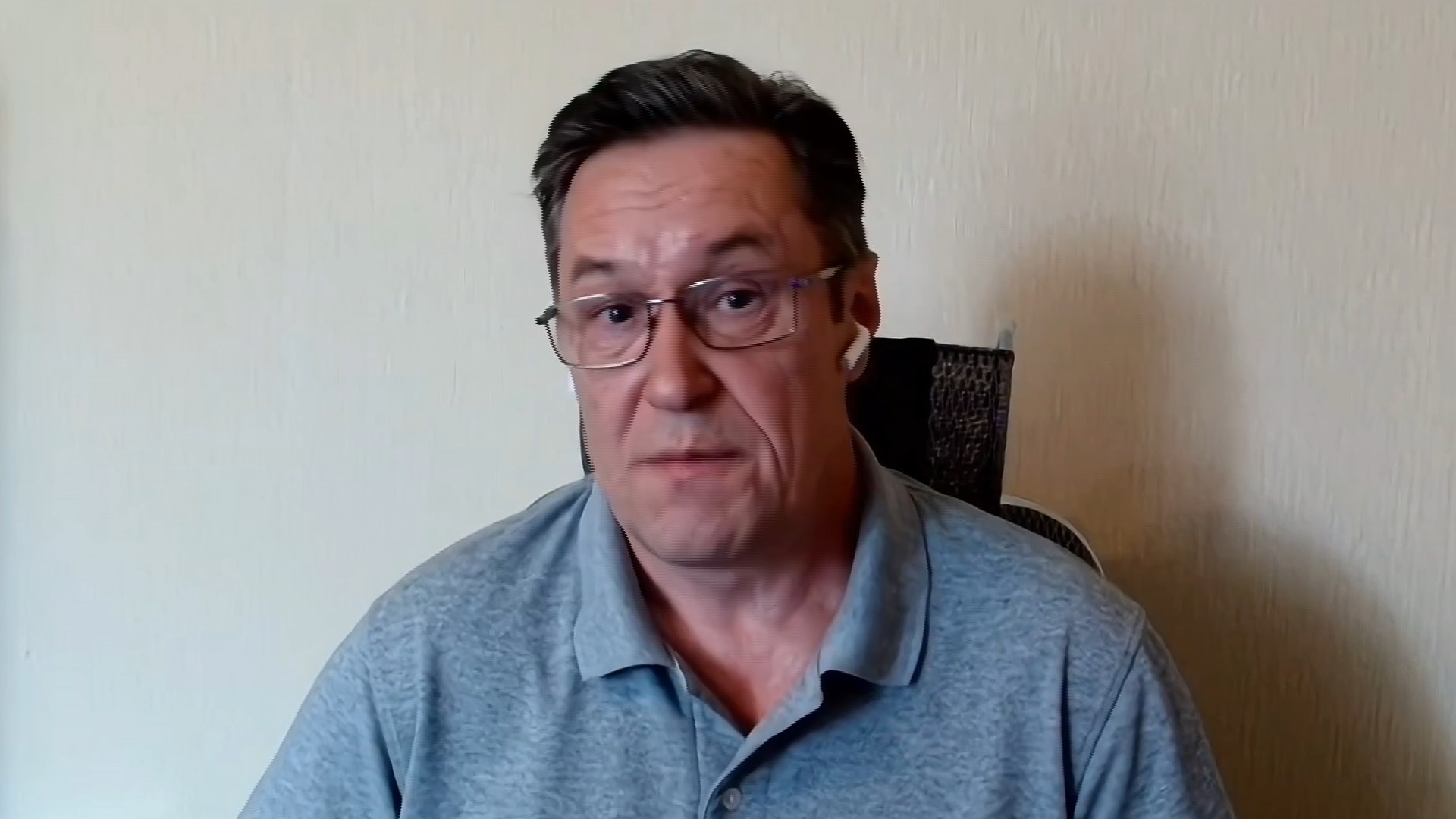 Дмитрий Корнев в эфире "Темы дня" Дмитрий Корнев, военный обозреватель, основатель проекта MilitaryRussia.Ru (Россия)