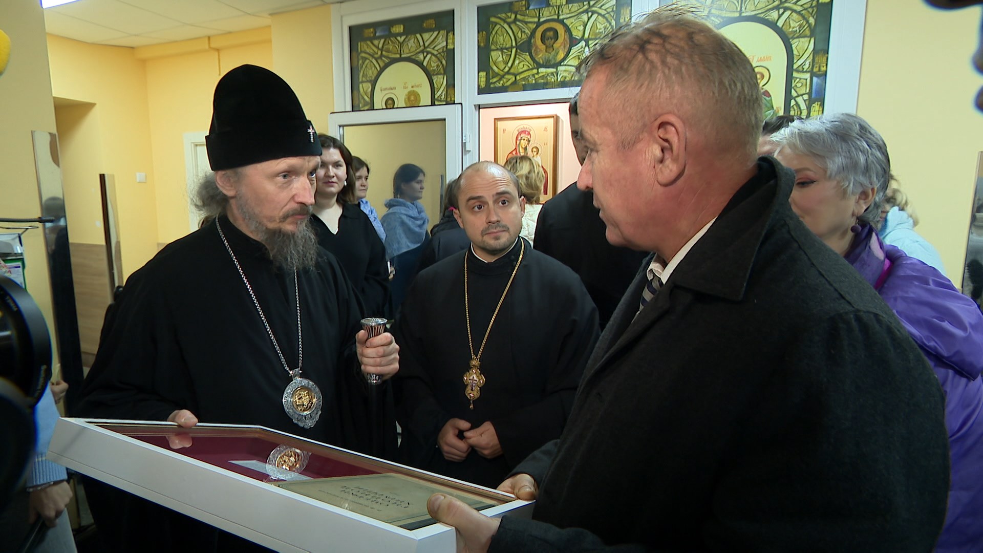 Часовню освятил митрополит Минский и Заславский, Патриарший Экзарх всея Беларуси Вениамин