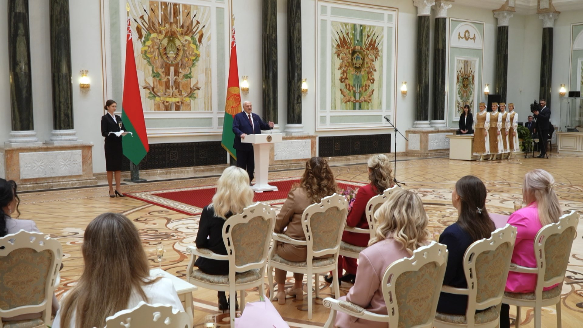 вручение госнаград