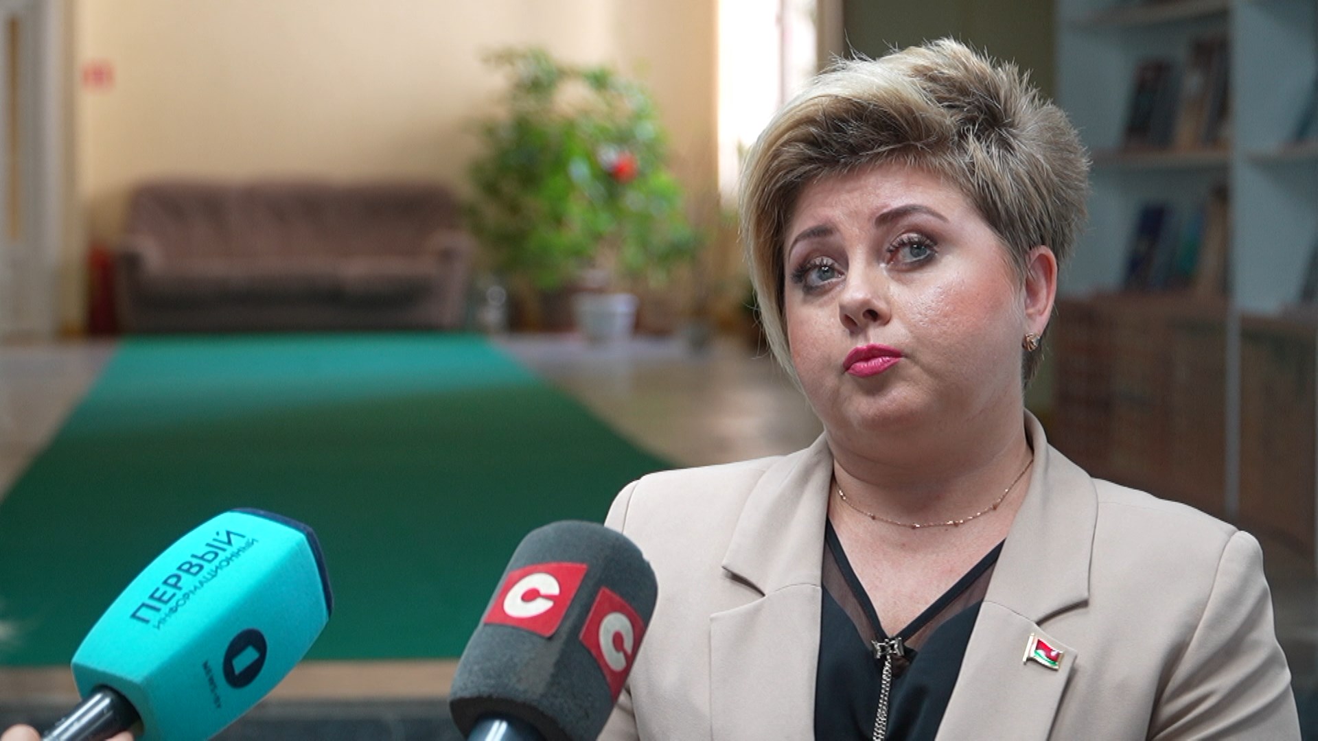Виолетта Кравцова, консультант управления по делам молодежи главного управления воспитательной работы и молодежной политики Министерства образования Беларуси Виолетта Кравцова, консультант управления по делам молодежи главного управления воспитательной работы и молодежной политики Министерства образования Беларуси