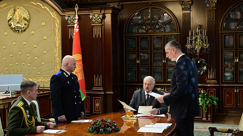 Президент Беларуси: Прокуратура должна быть настоящим штабом, и не только в борьбе с коррупцией назначение нового генпрокурора Беларуси