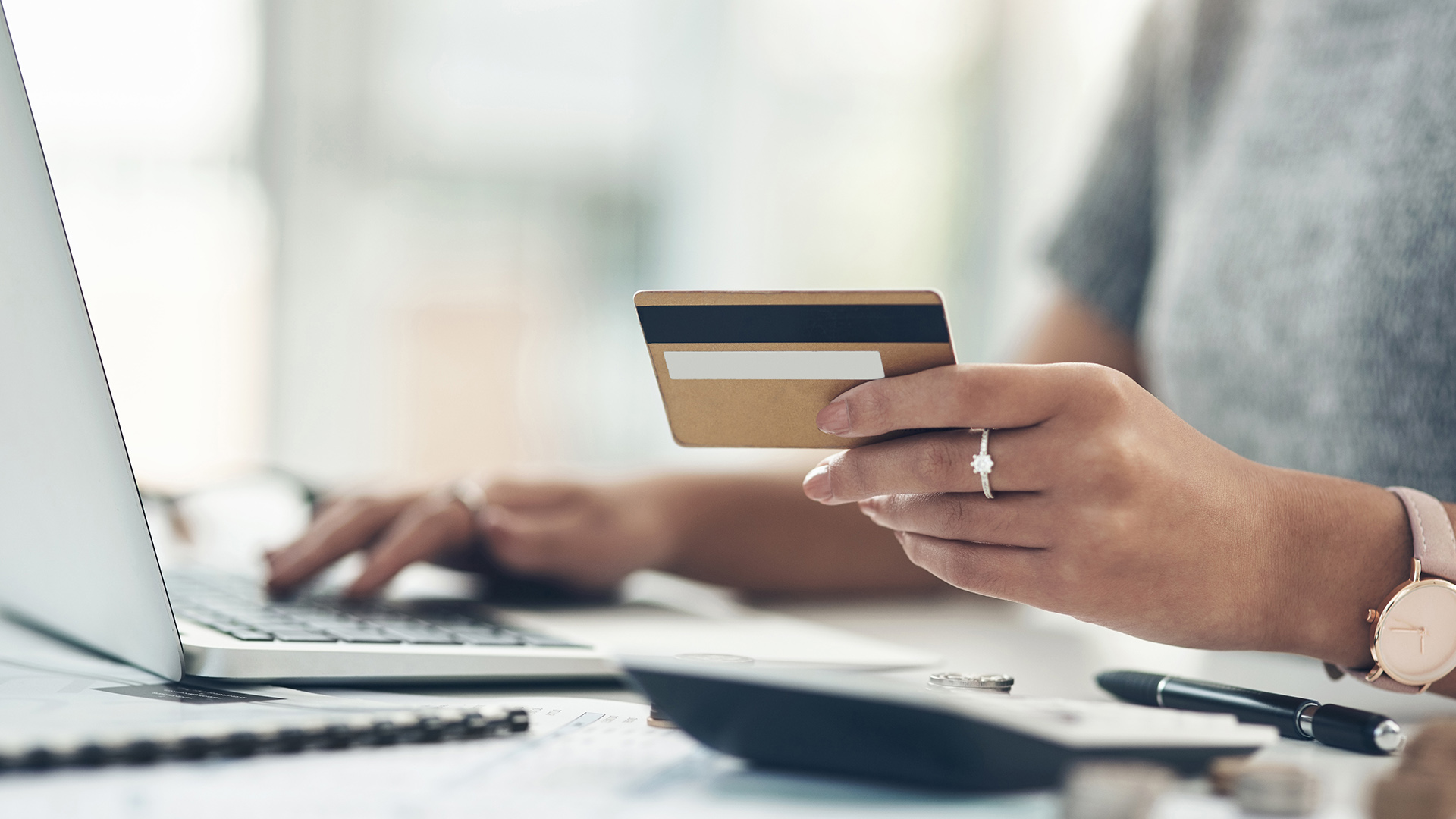оплата услуг и покупок банковской картой через интернет
