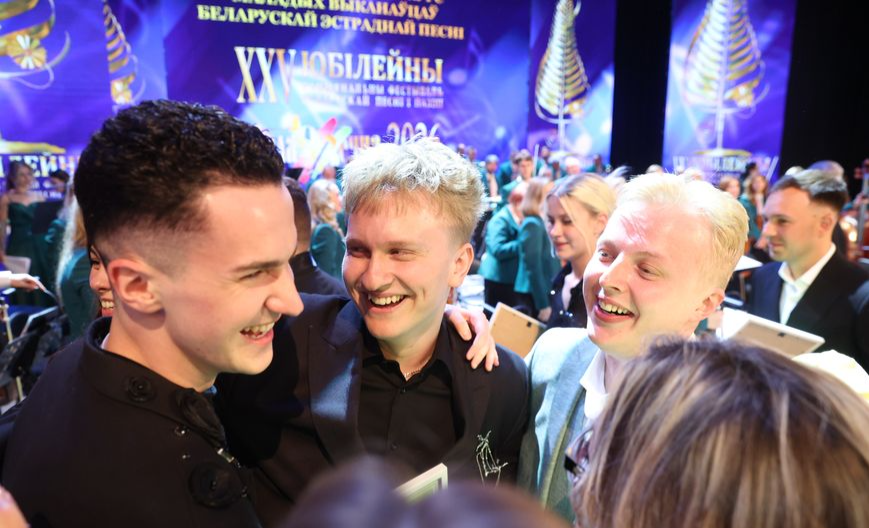 Данила Усс