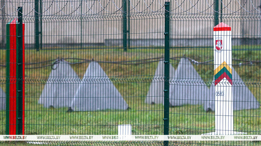 Забор на КПП с Литвой. Фото БЕЛТА