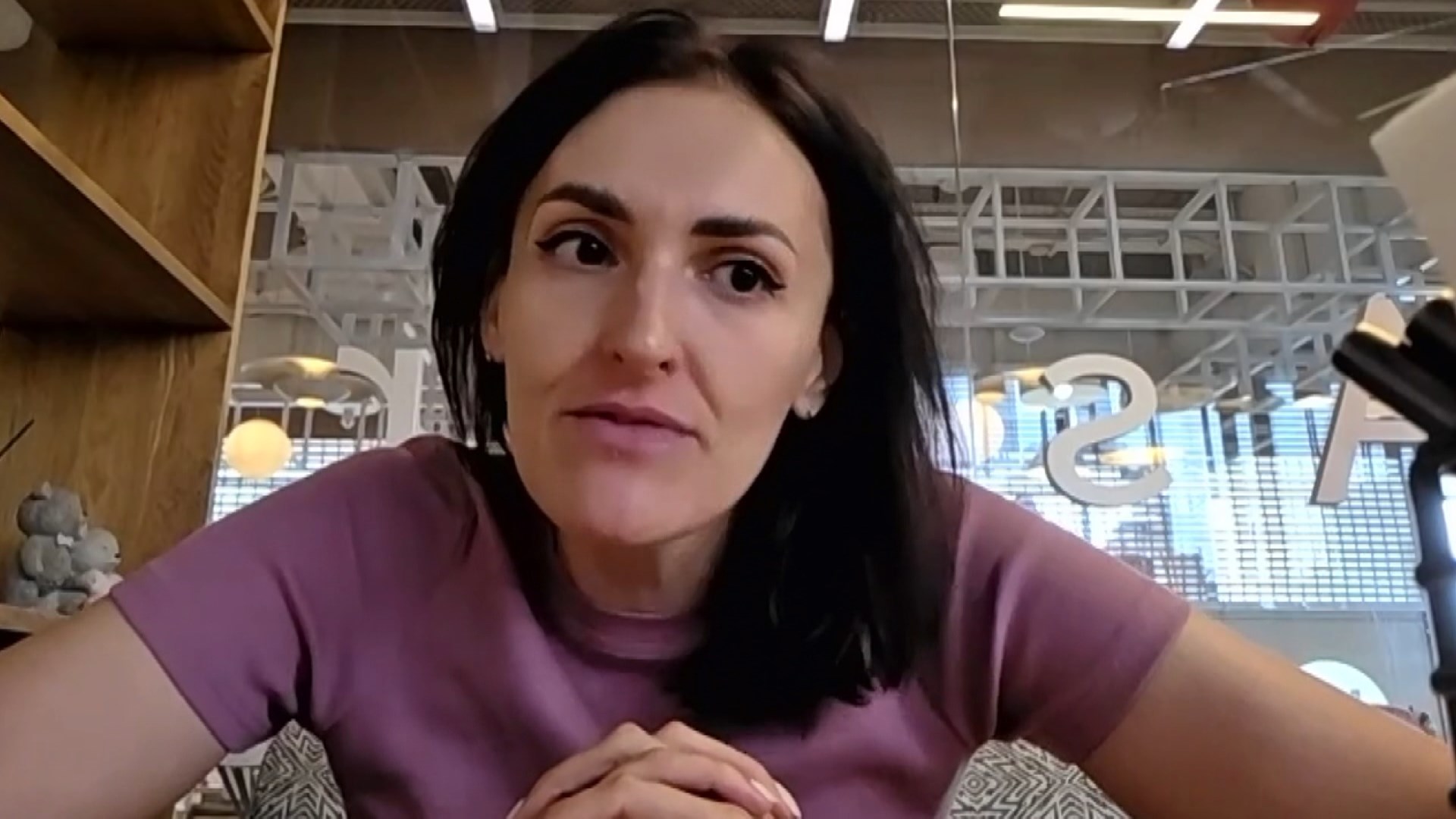 Алина Жестовская