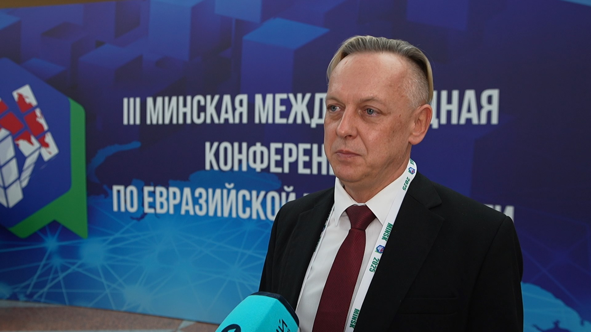 Томаш Шмидт, польский диссидент, экс-судья Томаш Шмидт, польский диссидент, экс-судья