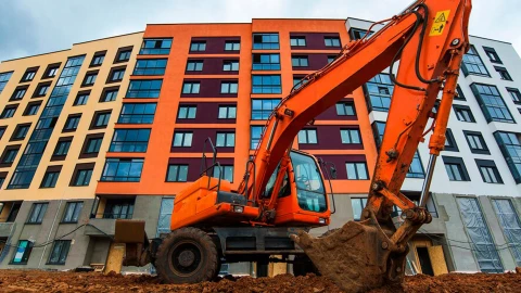 Новости экономики | За январь - август 2025 года в Беларуси построили 24,1 тыс. квартир экскаватор