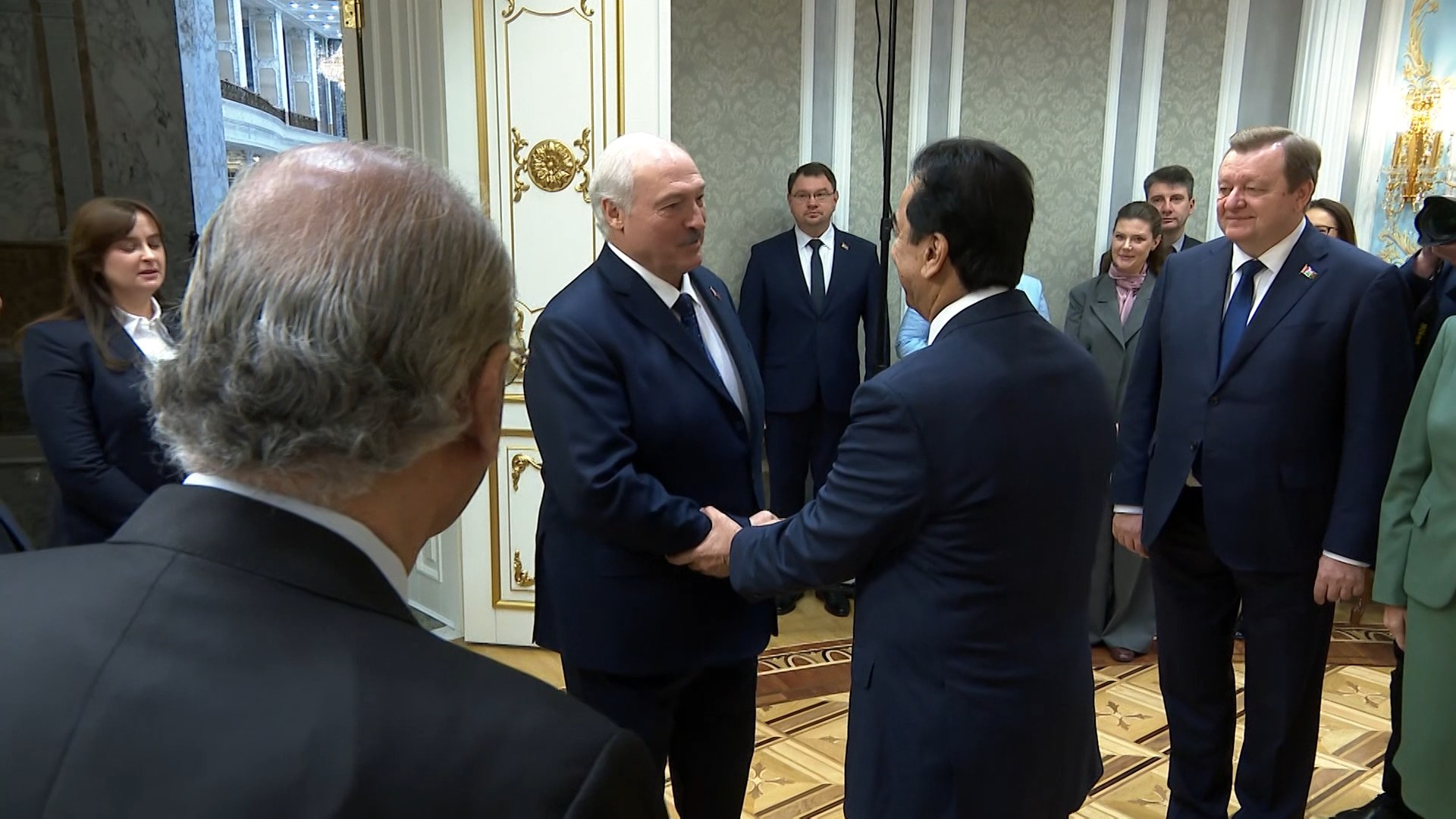 Президент Беларуси Александр Лукашенко и председатель Сената Пакистана Саид Юсуф Раза Гилани