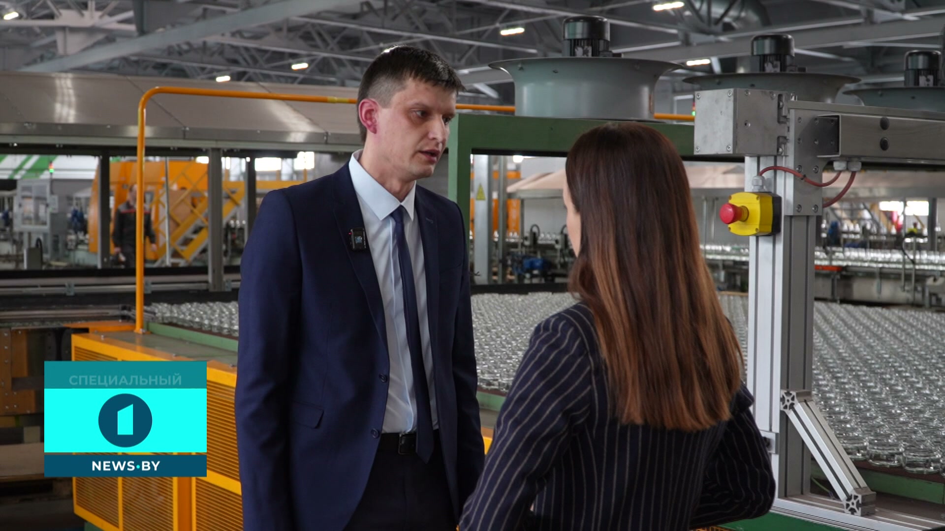 заместитель гендиректора по обеспечению производства ОАО "Гродненский стеклозавод" Дмитрий Панфило