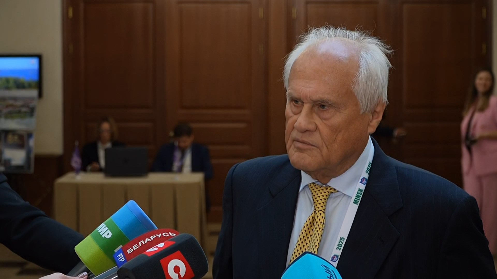 Мартин Сайдик, член правления австрийского Института европейских исследований и политики безопасности: Мартин Сайдик, член правления австрийского Института европейских исследований и политики безопасности: