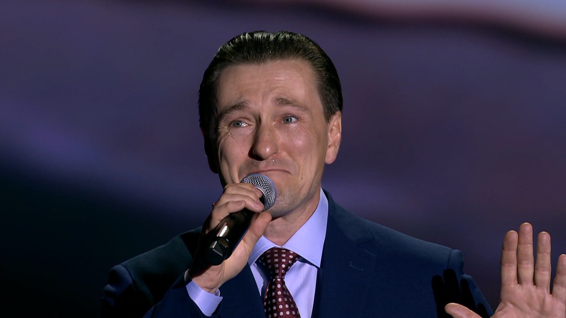 Сергей Безруков