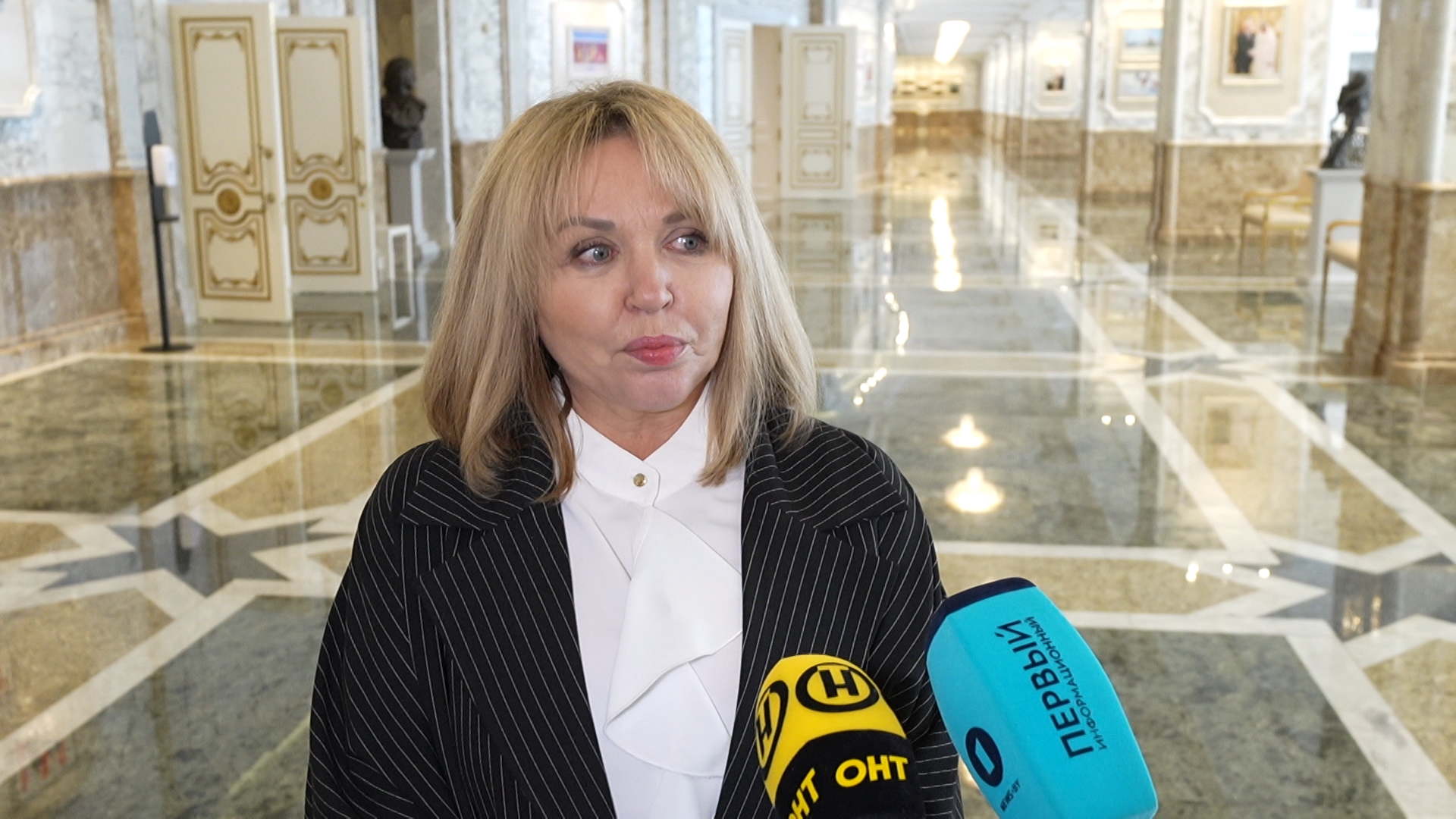 директор дирекции специальных проектов телеканала ОНТ Елена Лобач