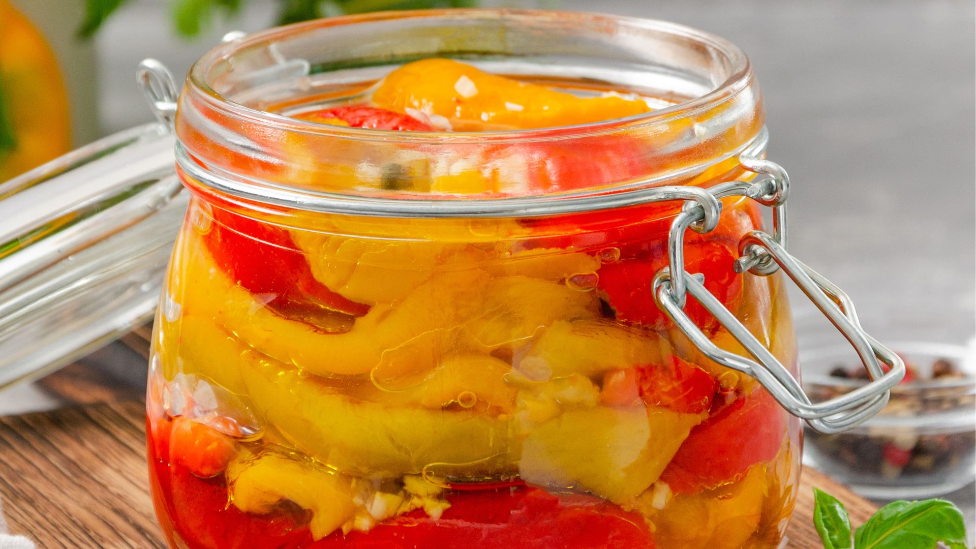 заготовки на зиму из перца, заготовки из перца на зиму рецепты, вкусные заготовки из перца на зиму