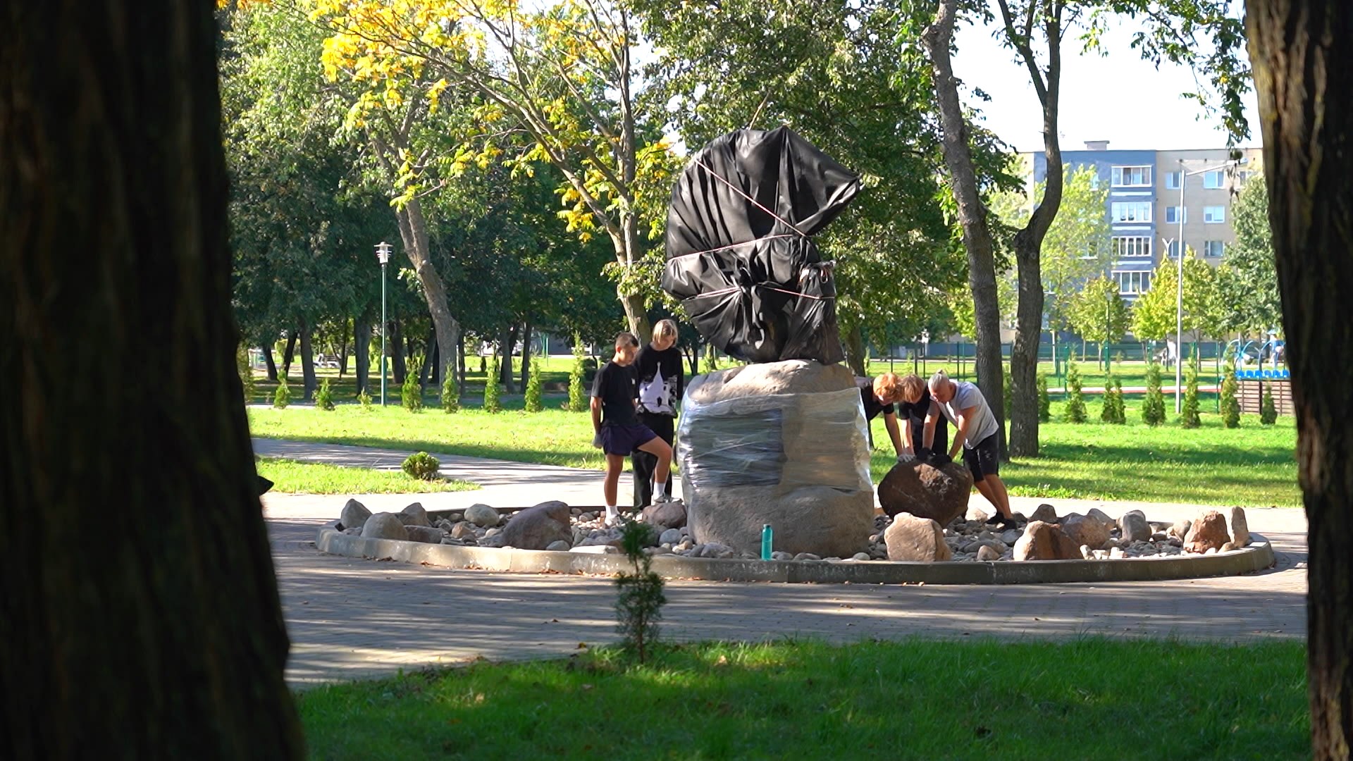 Белоозерск, скульптура