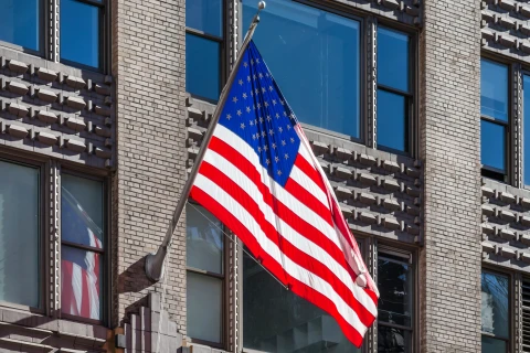США приостановят нефтяные санкции против Ирана