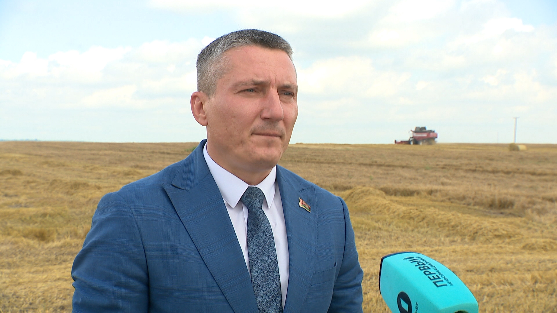 Председатель Смолевичского райисполкома Николай Парамонов