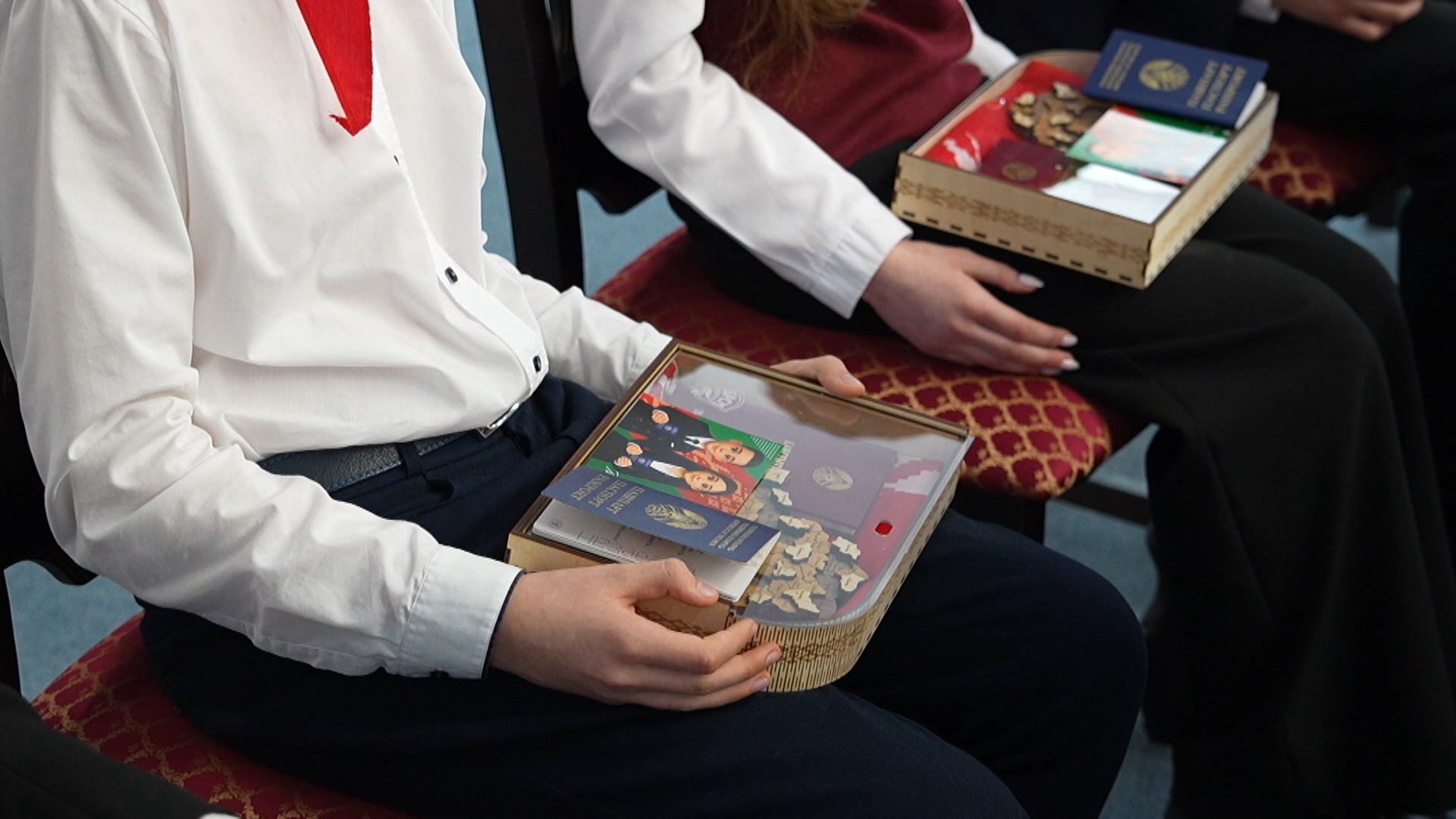 вручение паспортов