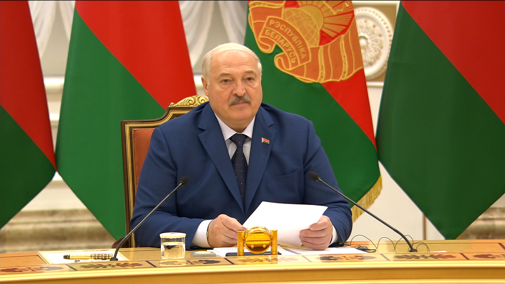 Александр Лукашенко на переговорах  с Cултаном Омана