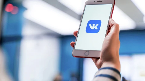 Акт вандализма: БСЖ осудил удаление из App Store "ВКонтакте" и "Одноклассники"