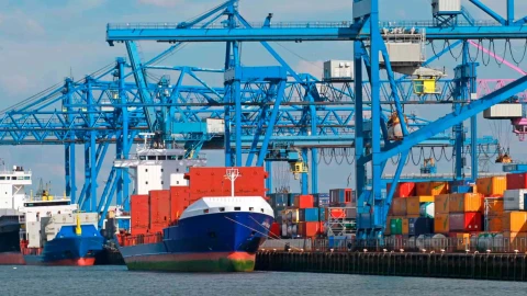 Сфера интересов | Через порты России перевезено более 4,5 млн тонн грузов Сфера интересов | Через порты России перевезено более 4,5 млн тонн грузов