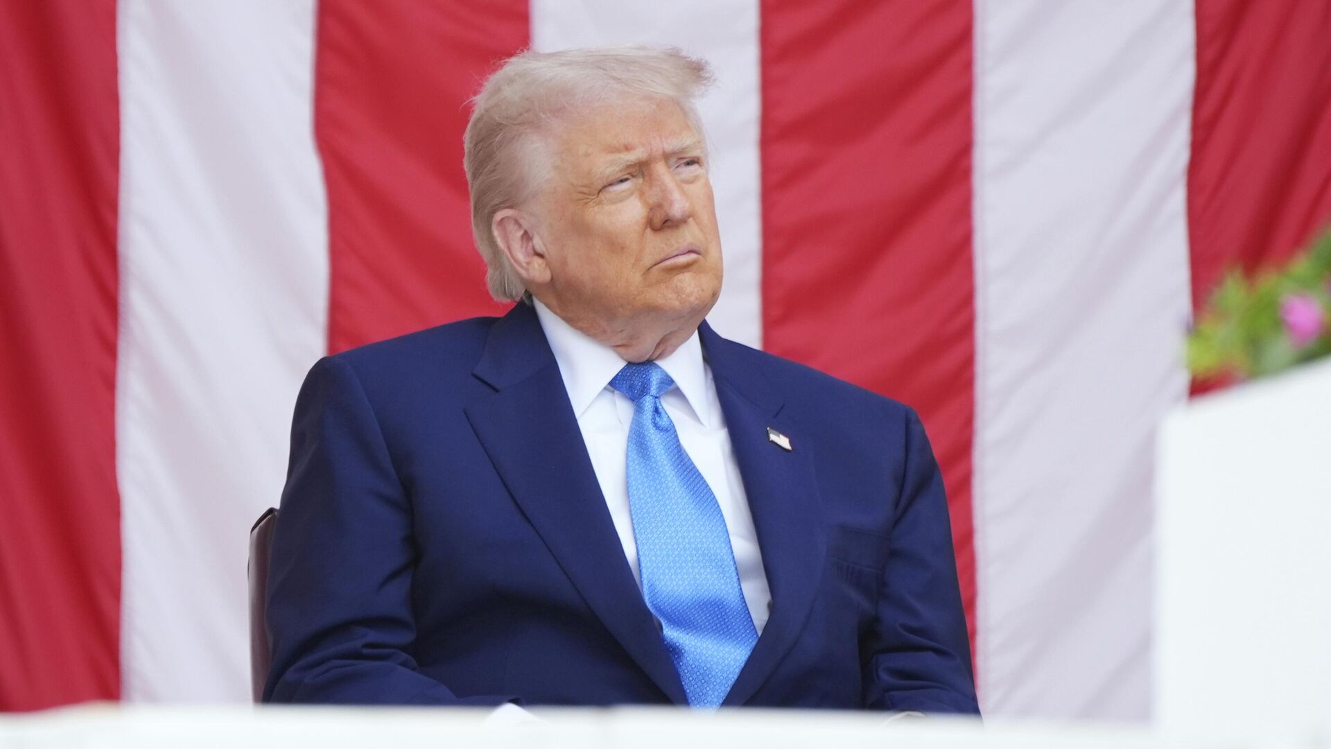 Президент США Дональд Трамп Президент США Дональд Трамп