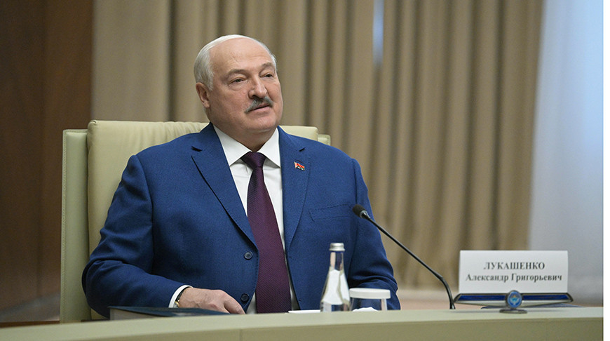 президент беларуси александр лукашенко на саммите ОДКБ в Бишкеке