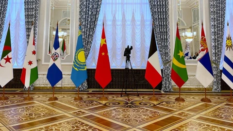 Лукашенко отметил, что Беларусь остается открытой для гостей, несмотря на возрастающие вызовы