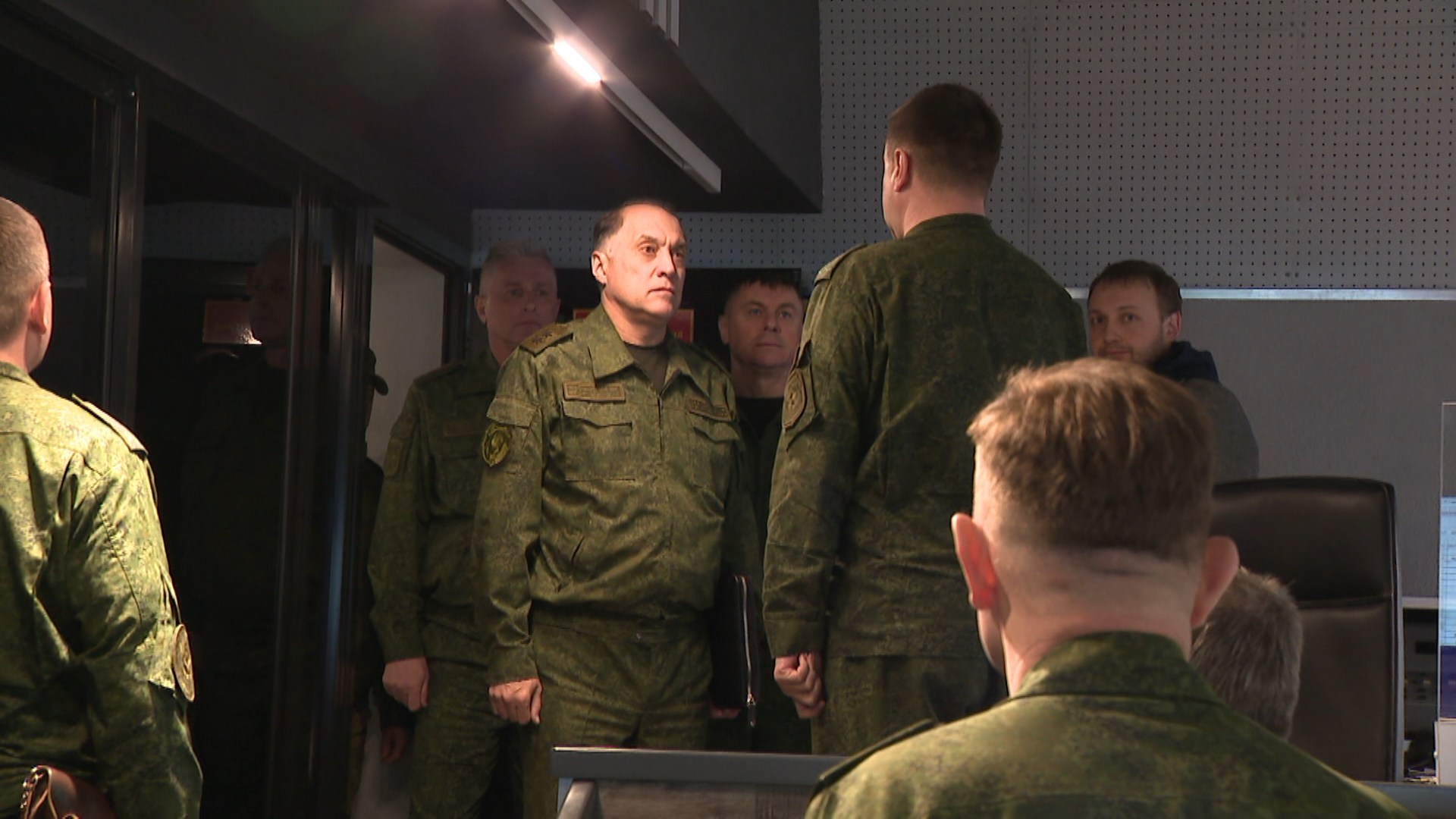 доклад военного Вольфовичу