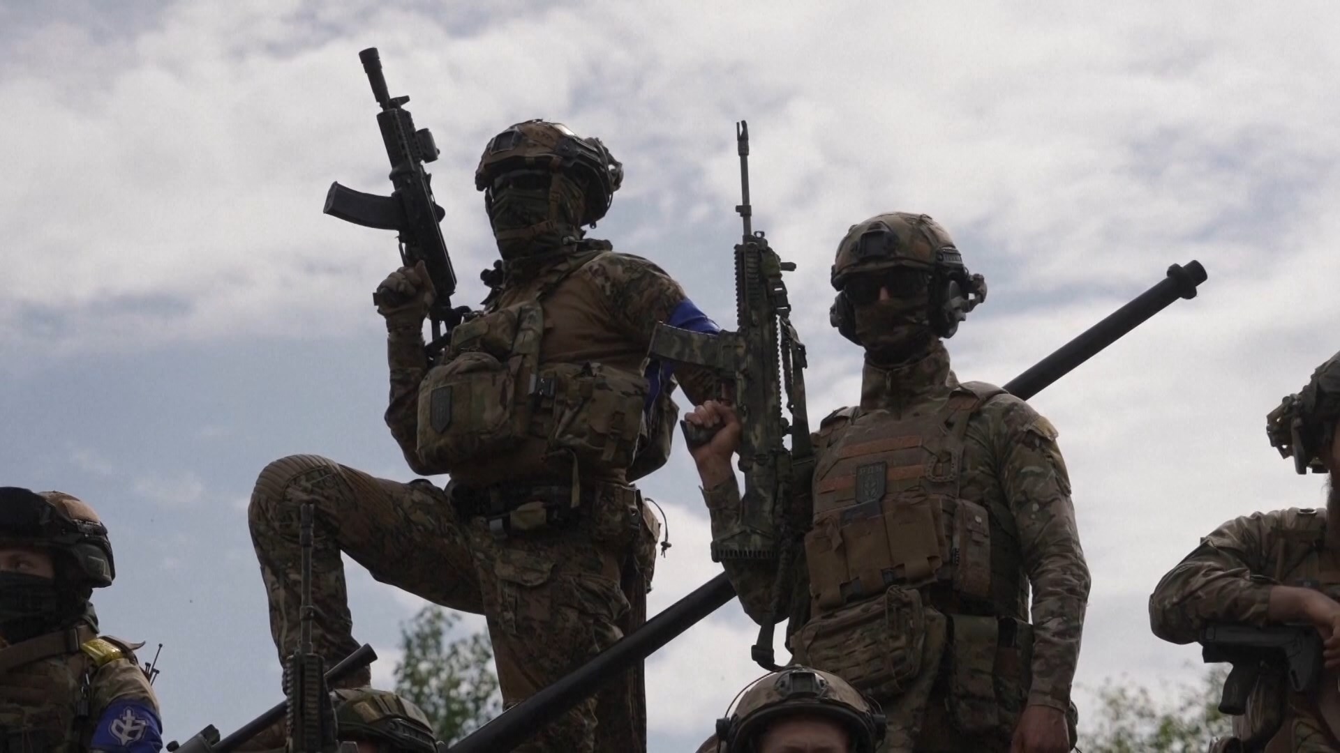 Военные