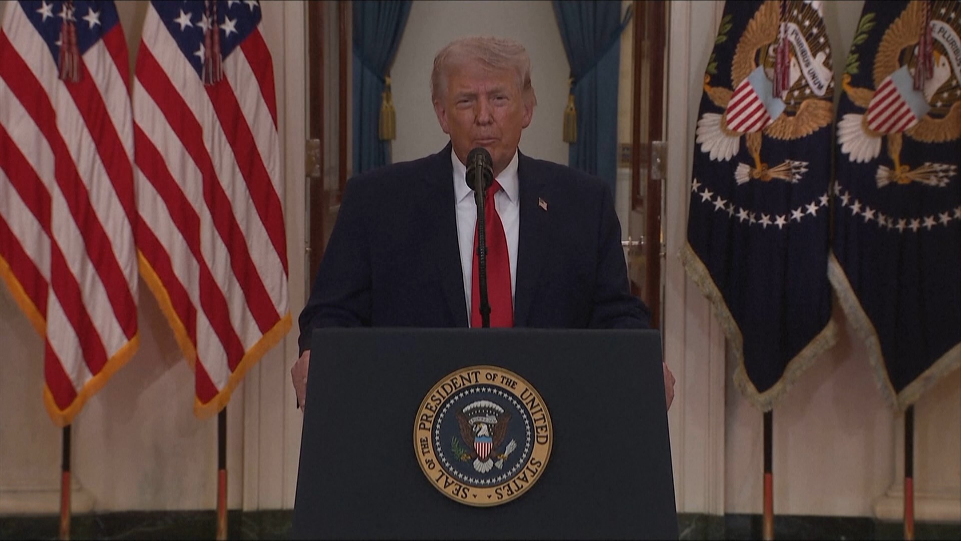 Дональд Трамп, президент США