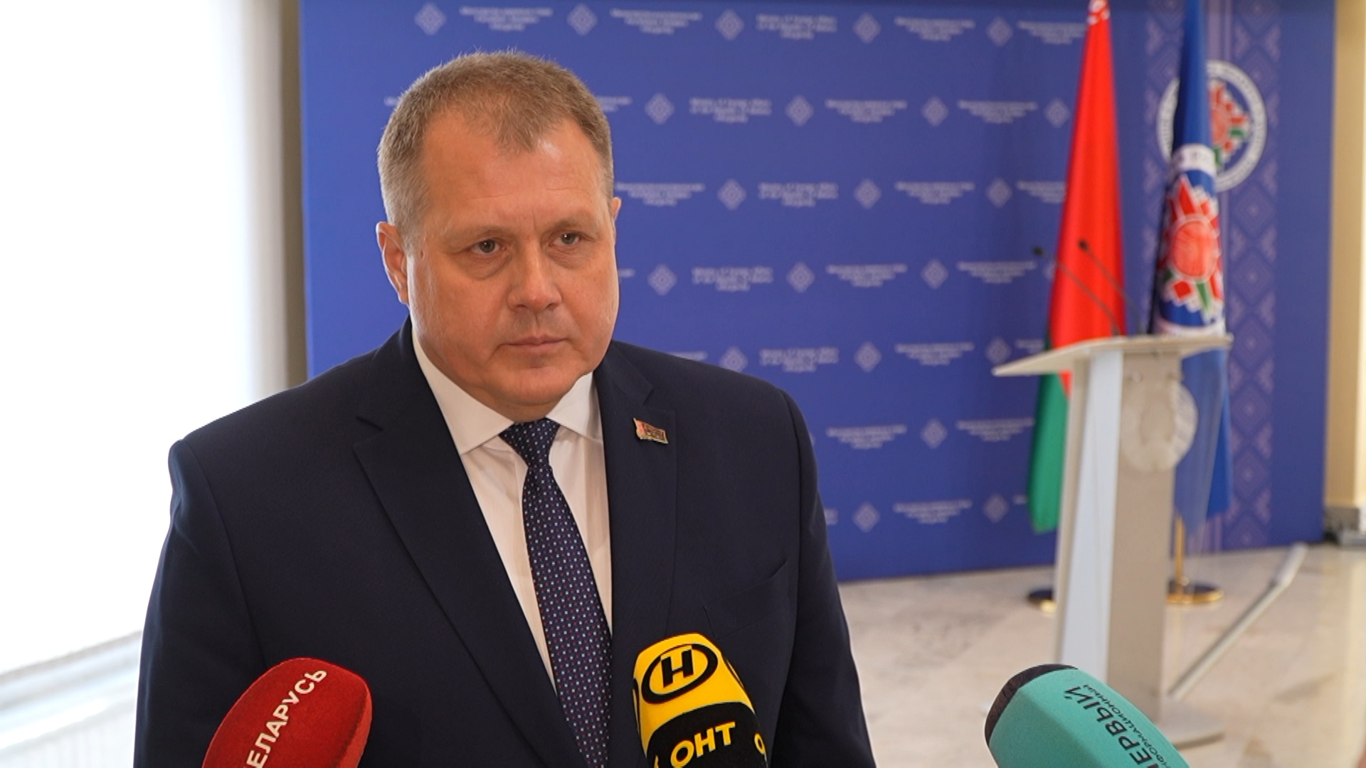 первый заместитель министра образования Беларуси
