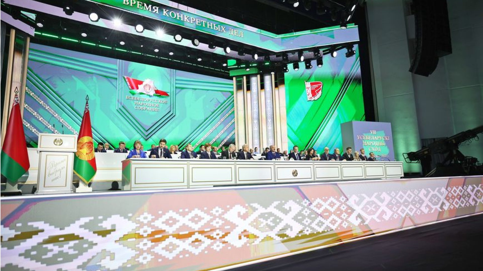 Лукашенко ответил на слухи о локации "Орешника" в Беларуси