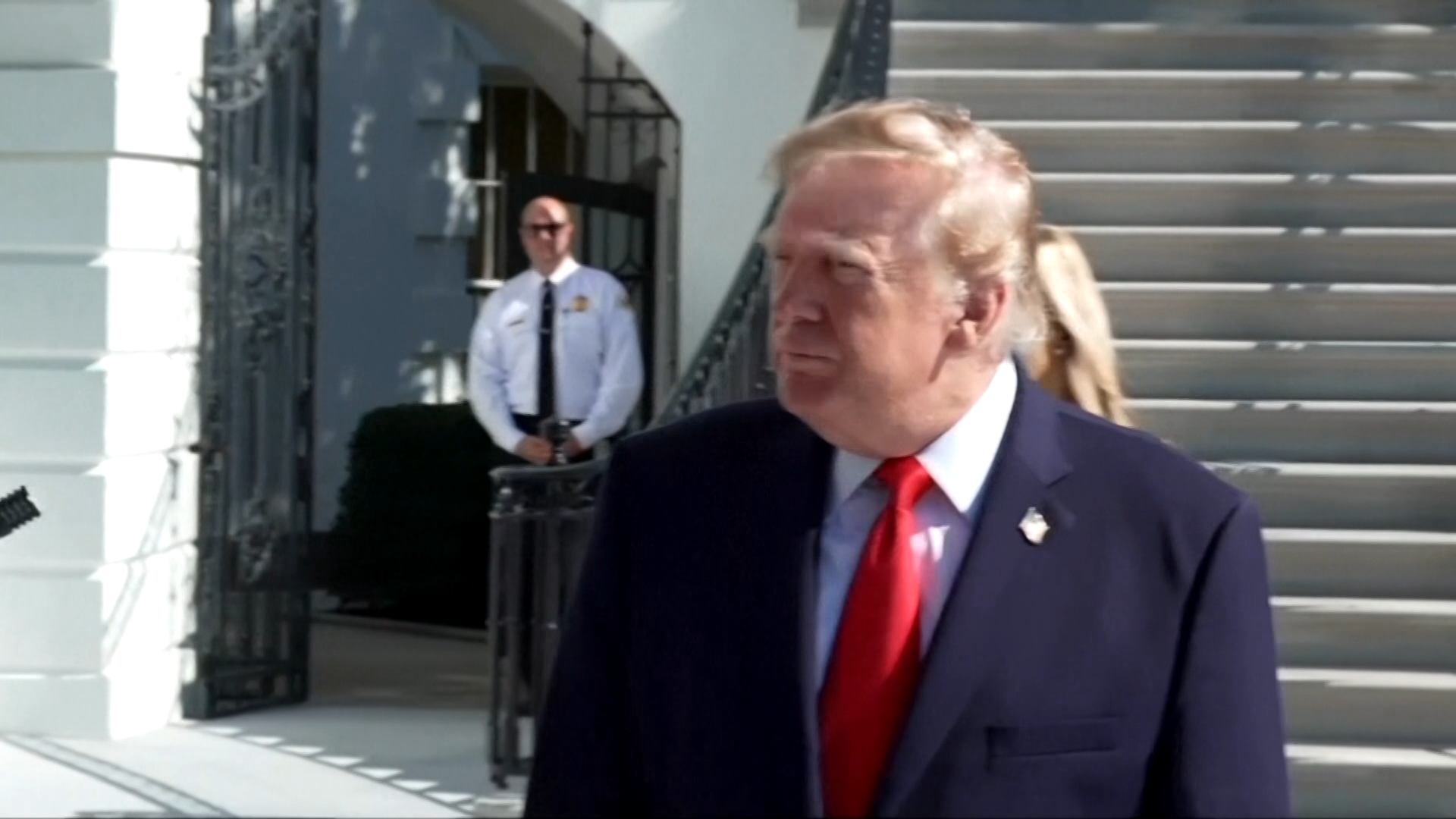 Дональд Трамп Дональд Трамп, президент США