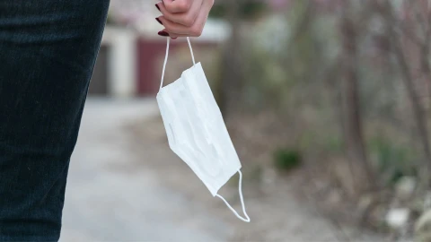 Какую цену заплатили США и Европа, введя локдаун во время пандемии COVID-19