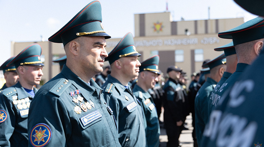 сотрудники Республиканского отряда специального назначения "ЗУБР" сотрудники Республиканского отряда специального назначения "ЗУБР"