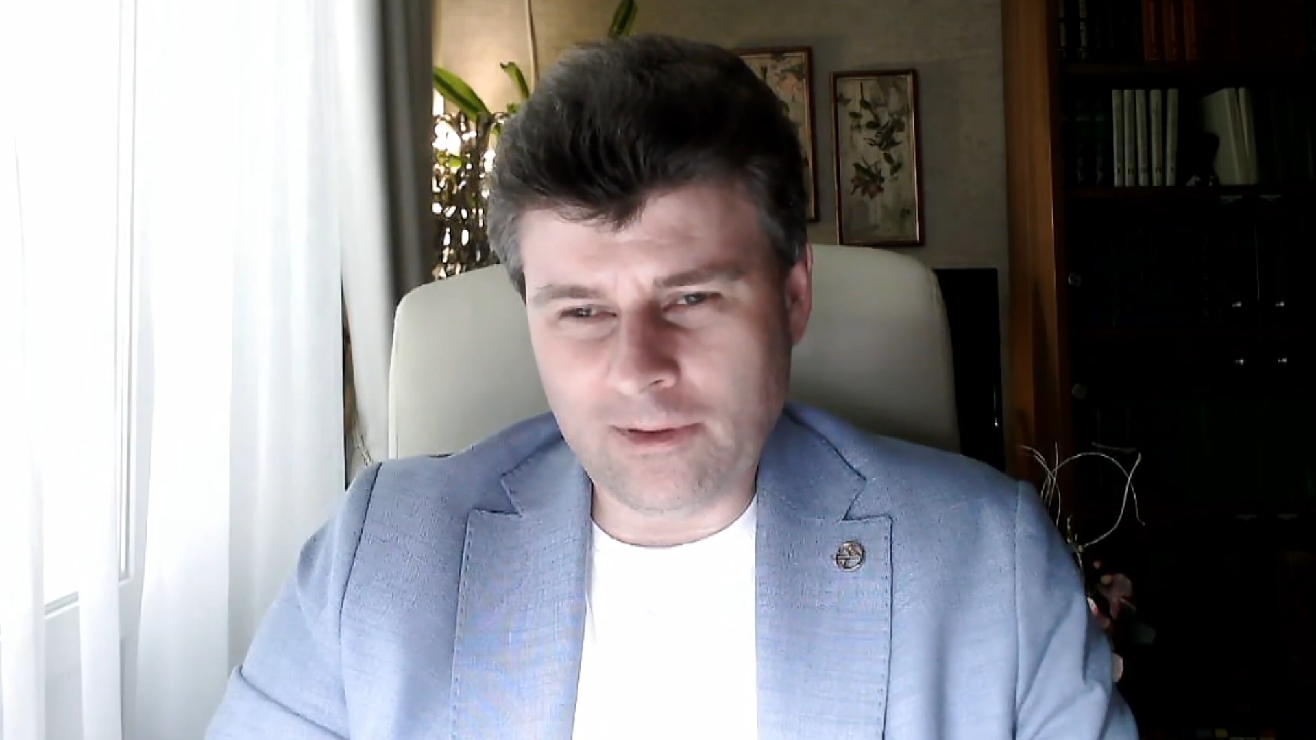 Дмитрий Ежов