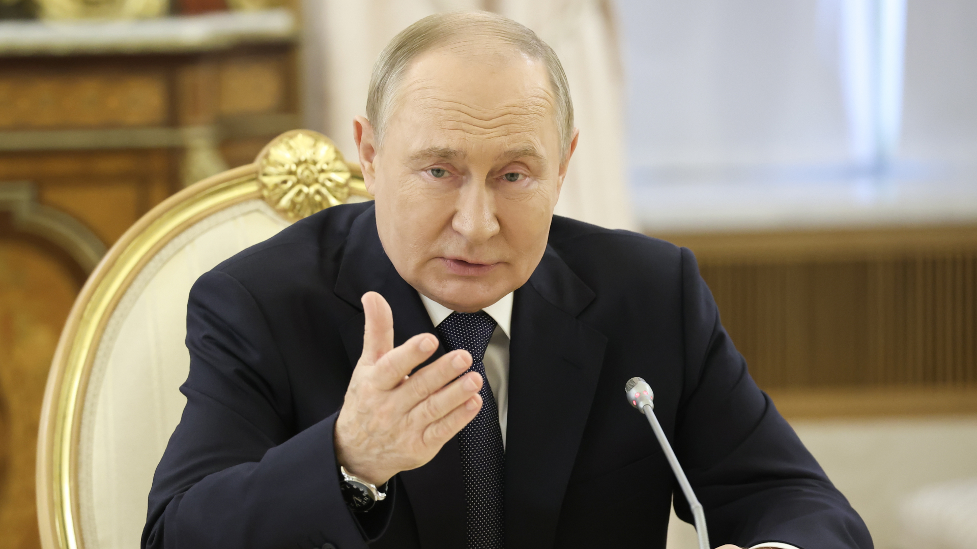 Владимир Путин