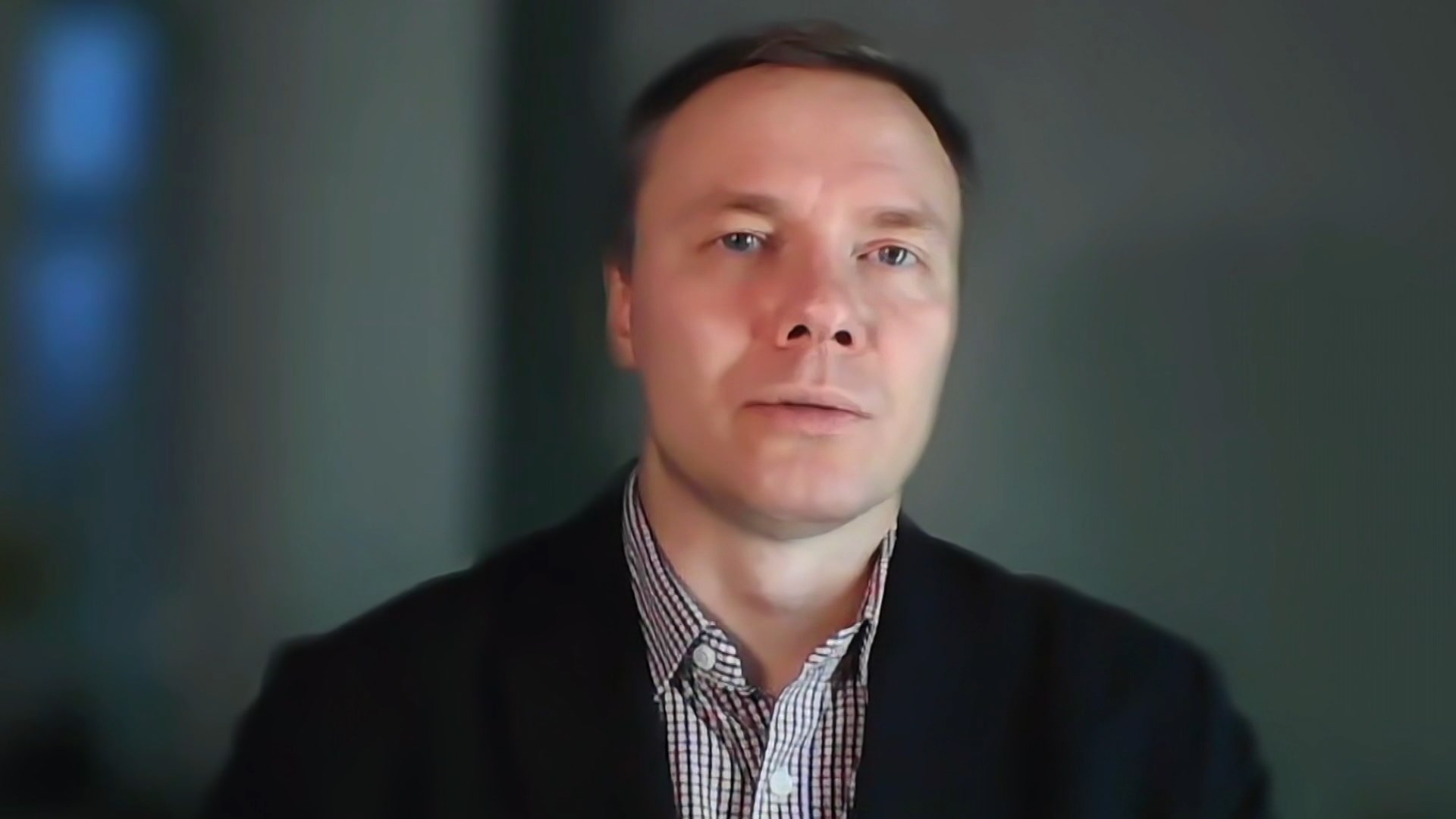 Константин Шадров, доцент государственного университета "Дубна" (Россия)
