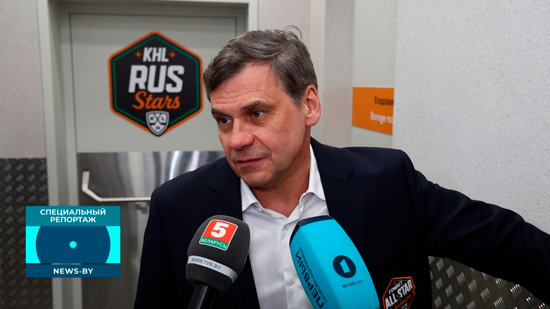 Дмитрий Квартальнов, тренер команды KHL RUS Stars, главный тренер ХК "Динамо-Минск"